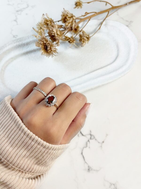 טבעת כסף דיאנה, טבעת אבן אדומה לאישה, טבעת דיאנה, טבעת דיאנה כסף, טבעת דיאנה עם אבן אדומה,