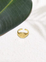 טבעת זהב פתוחה לאישה, טבעת עין לאישה, טבעת זהב עין הרע לאישה, טבעת זהב גדולה לאישה,