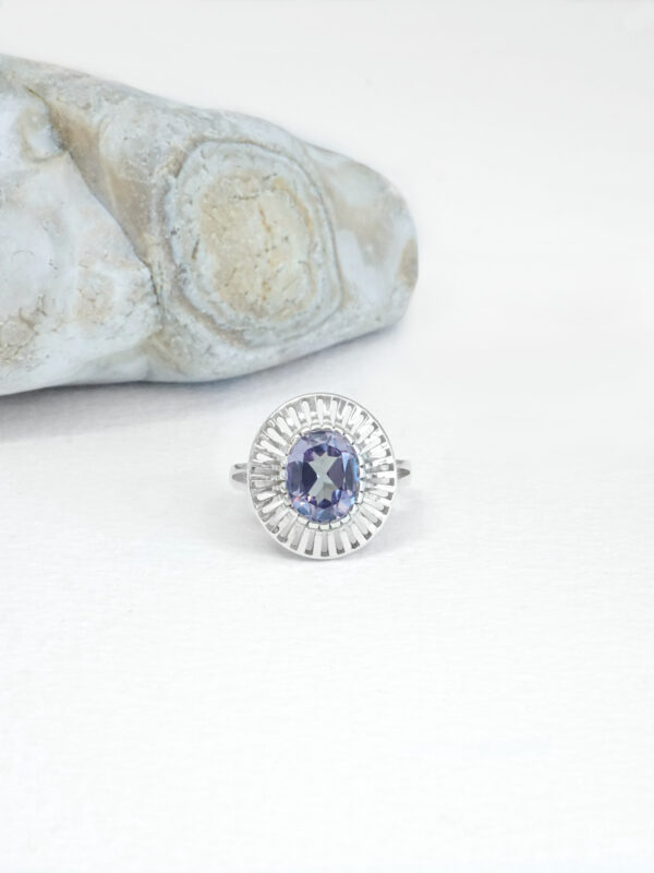 טבעת אמטיסט לאישה, טבעת כסף עם אבן סגולה לאישה, טבעת אבן חן לאישה,