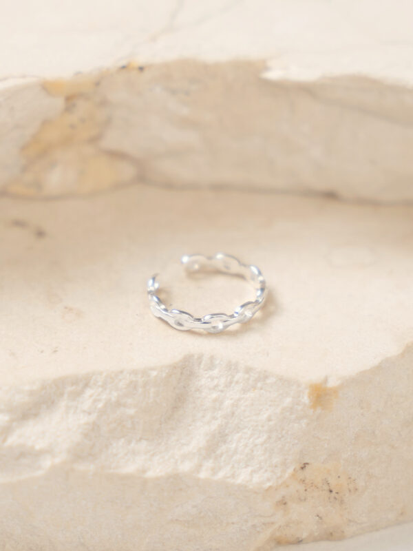 טבעת חוליות כסף 925 לאישה, טבעת גורמט כסף, טבעת חוליות כסף לאישה, טבעת חוליות פתוחה לאישה,