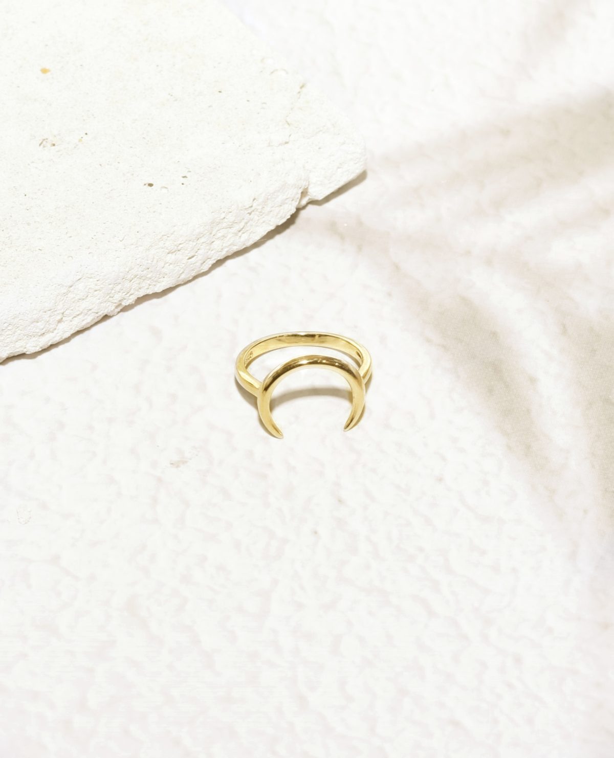 טבעת חצי ירח, טבעת ירח זהב, טבעת חצי סהר,