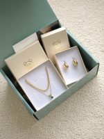 ⁦שרשרת זהב עם תליון אמרלד - Hope⁩ – תמונה ⁦3⁩