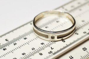 איך מודדים מידת טבעת