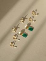 ⁦עגילי כוכב ים צמודים זהב - STAR BAY⁩ – תמונה ⁦3⁩
