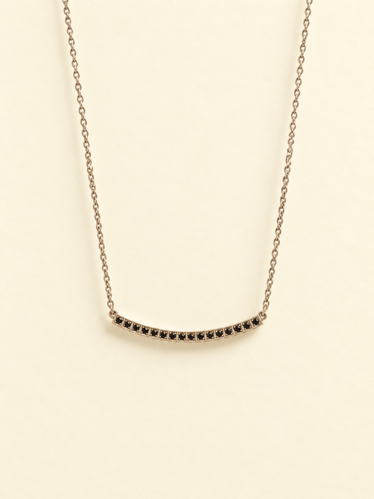 שרשרת כסף משובצת יהלומים שחורים לאישה - NERO